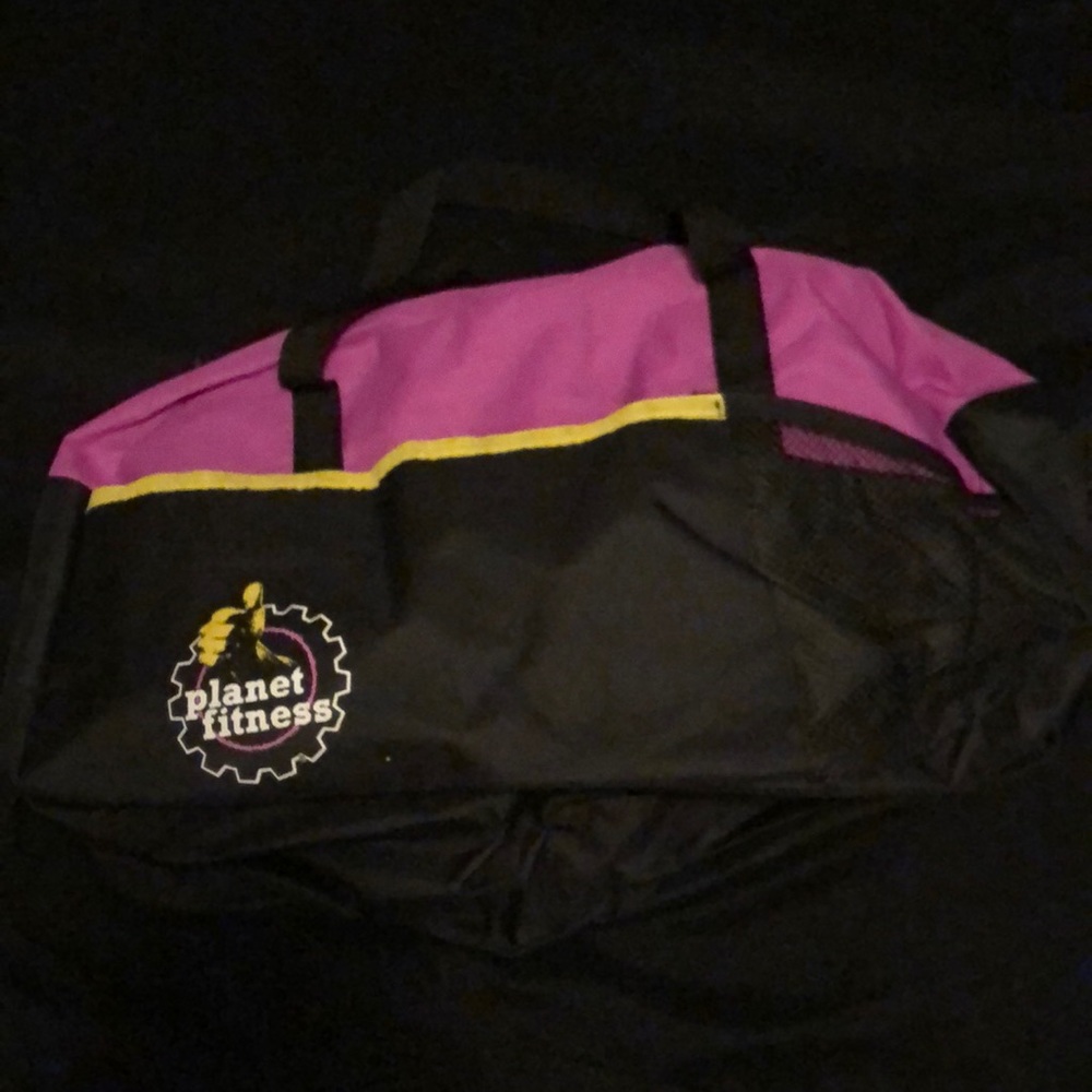 Planet fitness gym bag